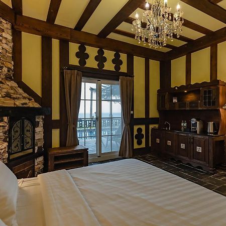 Tudor Dynasty Homestay Shoufeng Luaran gambar